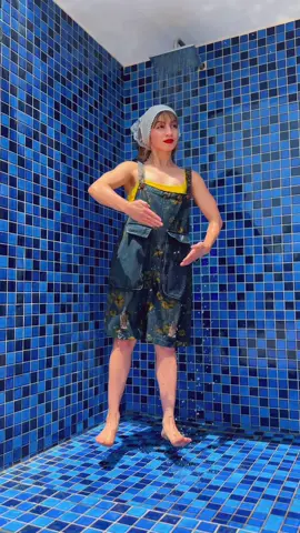 Mannequin🧸 . 🎥 @Maria Mooore  . #mannequin #mannequinchallenge #dilyaabdusalimova #contemporaryart