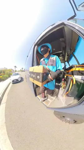 the fastest 13 seconds Amazon delivery! 