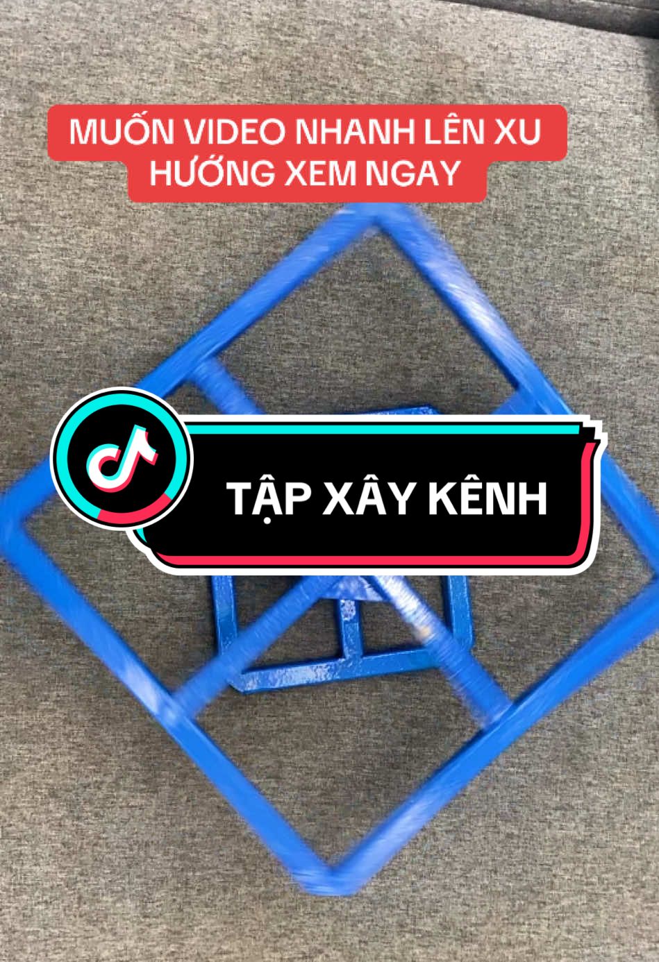 💥 Tập xây kênh cùng tiện ích xanh 24h nha. Đế xoay đóng thùng hàng hay bàn xoay đóng hàng đa năng giúp việc đóng hàng vận chuyển hàng tiện lợi nhanh chóng #tienichxanh24h #dexoaydonghang #dexoaydongthunghang #banxoaydonghang #xuhuongtiktok #tienichviet #tienichcuocsong #tienichgiadinh #tienichthongminh #xaykenhtiktok 