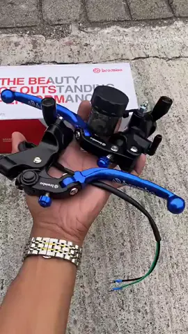 Cek Master Rem Kanan Copy Accosato RCB S1 Master Rem Radial Tabung Smoke Copy Accosato Master Rem Acosato Universal Ninja 150 Ninja R Ninja Ss Vixion Tiger Cbr150r R15 R25 Megapro Rx king Vario Beat Scoopy Mio Dll dengan harga Rp70.000. Dapatkan  sekarang! salin link di bawah ini 👇 👇 👇 https://s.shopee.co.id/7AS3SpCj9G #HengTitanium #BautTitanium #TitaniumParts #ModifMotor #ModifikasiMotor #AksesorisMotor #BautKeren #TitaniumLook #MotorViral #PartMotorViral #FYP #FYPIndonesia #AutoFYP #ViralTikTok #RacingLook #MotorRacing #ModifKeren #SparepartMotor #BautModif #BautTitaniumOri #TitaniumVibes #BautEstetik #PecintaModif #MotorStyle #Otomania #TitaniumLover #ModifJakarta #BikersIndonesia #NamaTokoKamu #HengOfficial #TitaniumStoreID