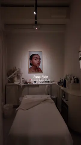 @Sana Skin Studio takes the cake with their studio vibes and the best facial I’ve gotten in so longgg ✨ must book and ask for maryluz she is the BEST 🤩 #creatorsearchinsights #miamifacial #miamiskincare #miamispa #facialtreatment #facial #spaday #hydrofacial #itgirrrrl #thingstodoinmiami #miamifl #miamicontentcreator 