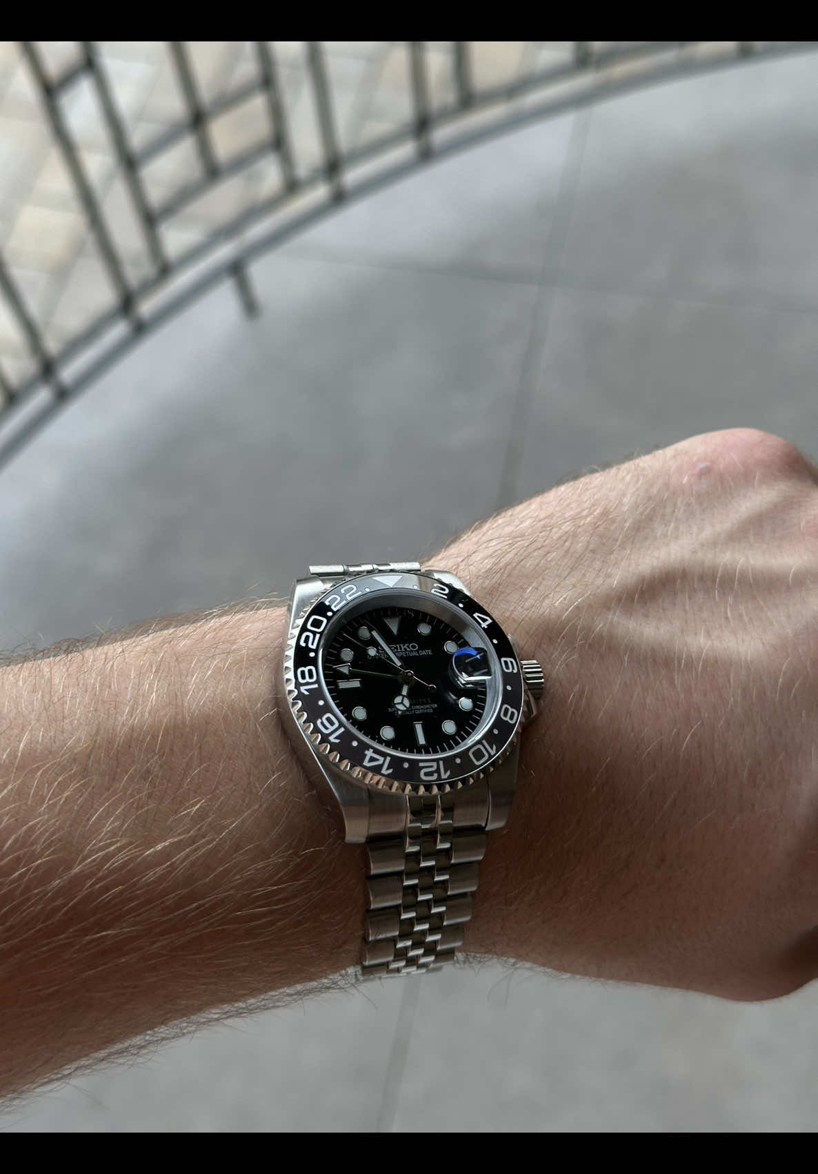 GMT II Mod - Bruce Wayne 🦇 #seikomod #vbwatches 