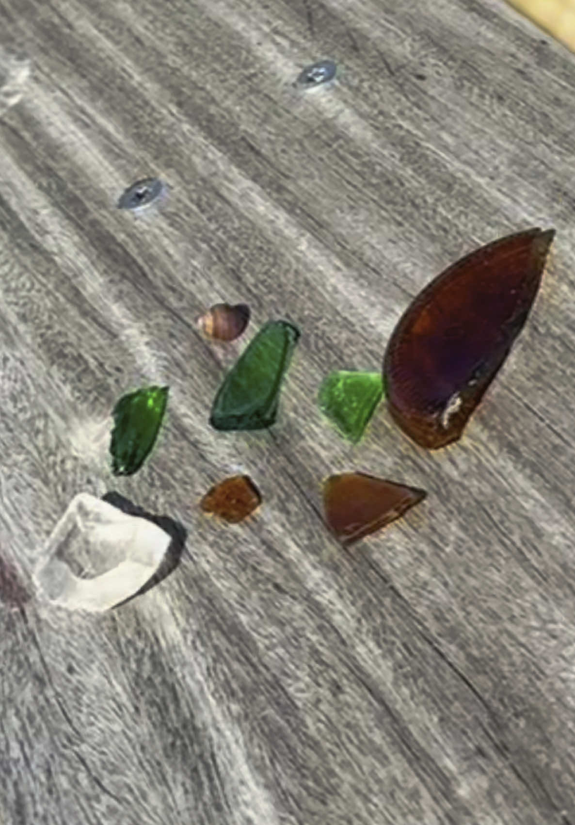 Between the heat and cicadas on Cape Cod our hunt was short this morning - but we did find a few pieces 🌞🔎 For purchase soon! #oncapeseaglass #CapeCod #CapeCodMA #CapeCodLife #CapeCodLiving #CapeCodArtist #CapeCodCreations #MassachusettsCoast #CapeCodBeach #CapeCodFinds #MadeOnCapeCod #SeaGlass #BeachGlass #SeaGlassArt #SeaGlassJewelry #SeaGlassFinds #SeaGlassLove #OceanTreasure #TumbledTreasures #Beachcombing #MermaidTreasures #ShopSmall #SupportLocal #HandmadeJewelry #BeachyVibes #CoastalDecor #OceanInspired #EtsyShop #SmallBusinessCapeCod #cafechew #CapCut 