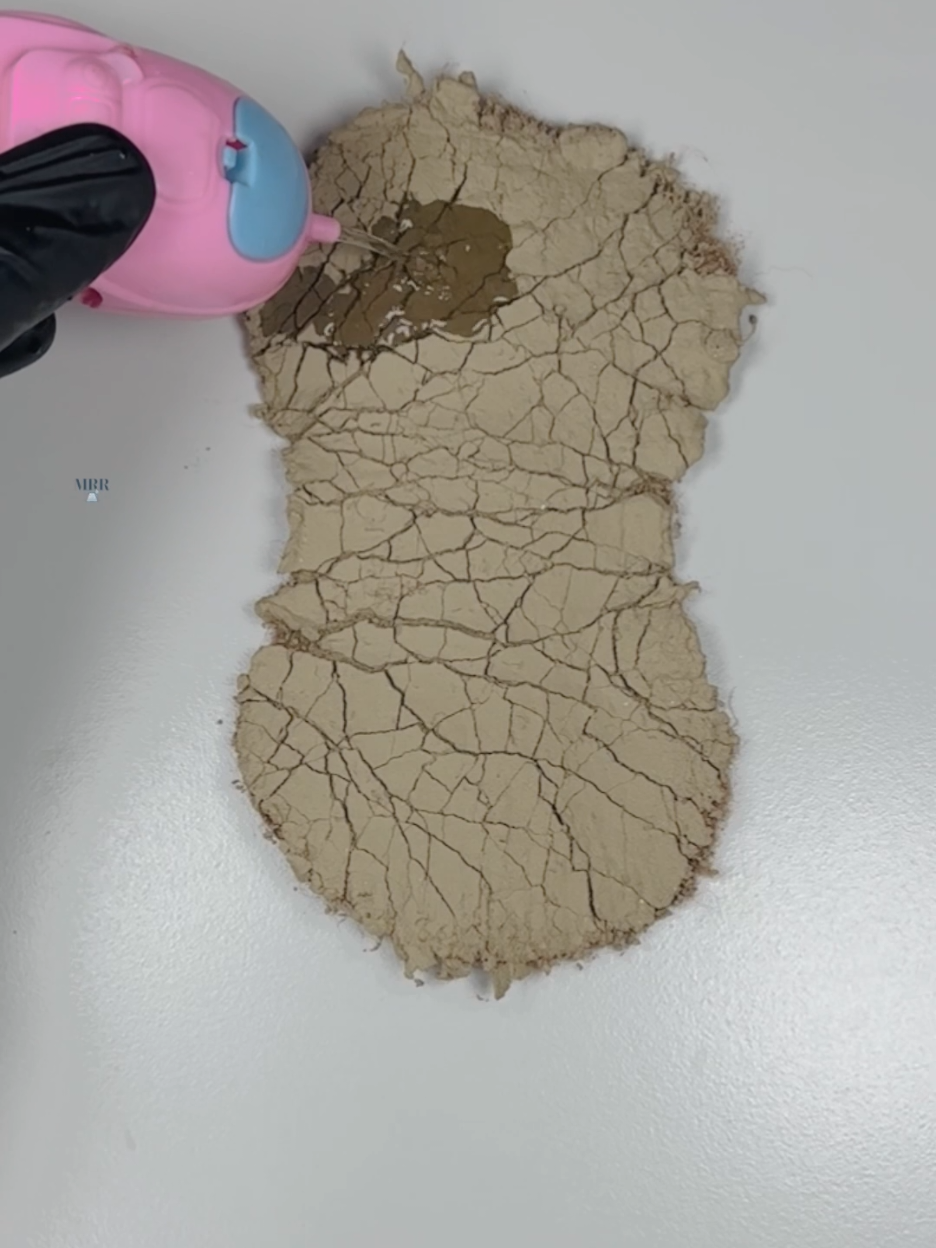 Miniature Rug Cleaning With Mini Tools ASMR video #carpetcleaning #rugcleaning #deepclean #satisfyingcleaning #CleanTok #miniature #asmrcleaning 