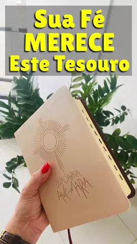 👉 Link na BIO do Canal Conheça a Bíblia Sagrada com Capa Eucaristia - Edição Ave Maria, uma verdadeira joia espiritual para quem deseja aprofundar-se na Palavra de Deus com reverência e beleza. Com tradução consagrada, linguagem acessível e uma capa especial com a representação da Eucaristia, esta edição é perfeita para momentos de oração, estudo ou presente especial. Se você busca uma bíblia católica com design inspirador e conteúdo fiel à tradição da Igreja, essa é a escolha ideal. Uma ótima opção para quem ama a Sagrada Escritura e deseja levá-la consigo com estilo e fé. 🙏✨ 🔔 Inscreva-se no canal para mais indicações de produtos religiosos de bom gosto! 📌 Link na BIO do Canal