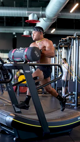 “Link in bio” to start your hybrid journey with me.  I care about moving like a beast and achieving results fast.  Skip the line on the freaking machines and start training like a freaking primal functional beast.  #beast #beastmode #hybridtraining #workoutmotivation #functional #workoutmotivation