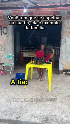 Vc tem q se espelhar na sua tia !. #viral #crescimento #comedia #humortiktok 