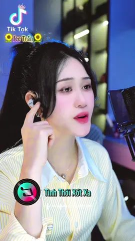 Từ khi quen em.Anh đã biết bối rối #jeetranofficial #tinhthoixotxacover 