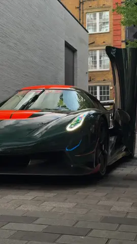 KOENIGSEGG JESKO ATTACK ☘️ #spottingluxury #koenigsegg #jesko @Ameerh Naran 