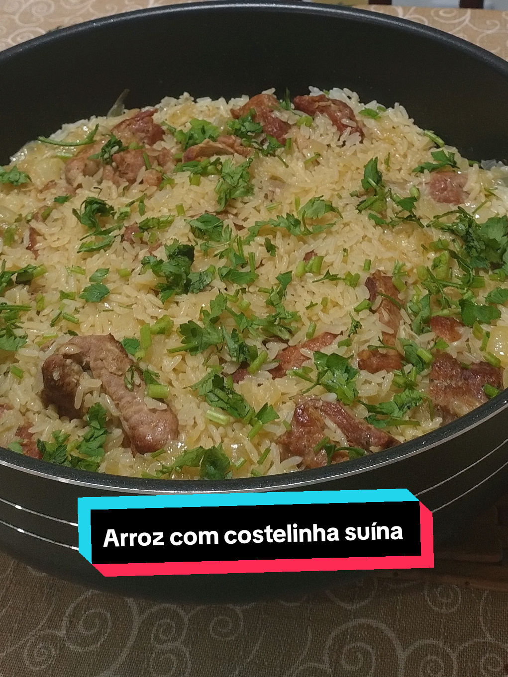 Receita de arroz com costelinha suína 