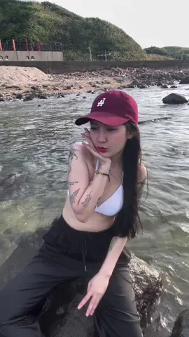 Chill🙂‍↔️🙂‍↔️🙂‍↔️#taiwan🇹🇼 #2025 #越南人在台灣🇻🇳🇹🇼 #xhtiktok #nguoivietnamtaidailoan🇻🇳🇹🇼 