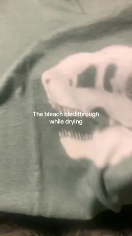 :-( :-( :-( #dinosaur #bleachshirt 