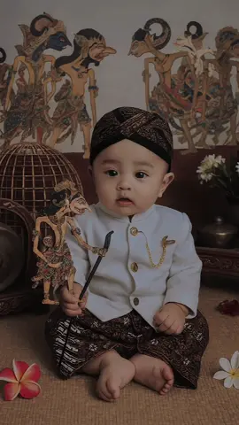 anak lanang #masyaallahtabarakkallah #capcut #chtgpt #adatjawa #trend #jowopride #fotonewborn #bayilucu 