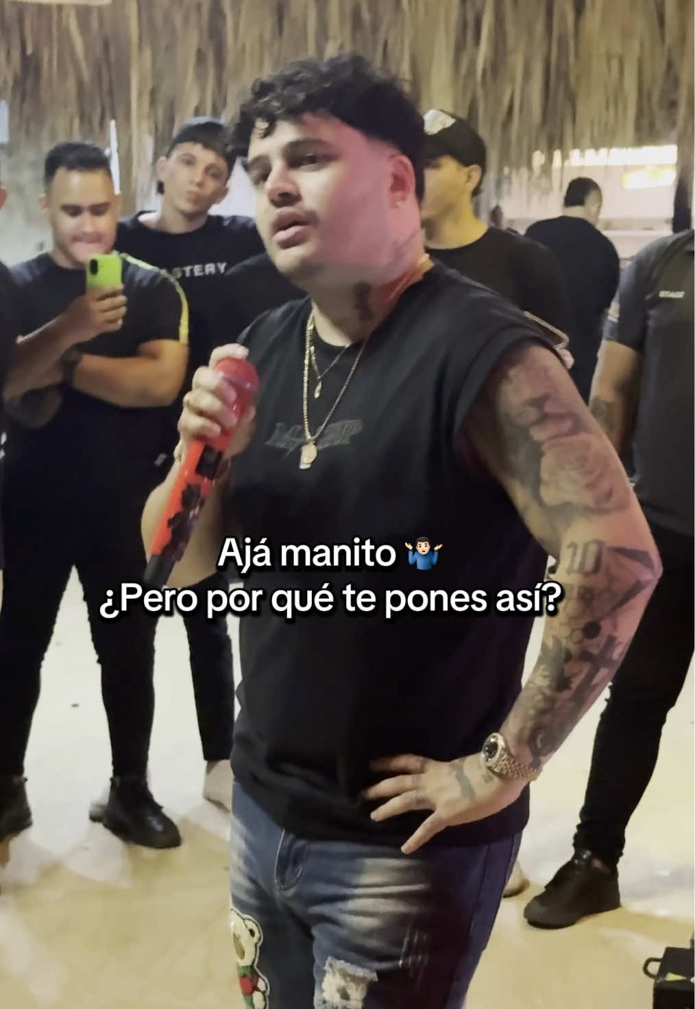 Pero compadre no se lo tome así oiga 😂🤷🏻‍♂️ #eltorero #vallenatos #anielvelasquez 