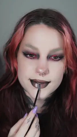 let’s get into this lip combo yuh 🩶 @Glisten Cosmetics LTD @MOB Beauty @Jessica Haze | Vegan Beauty #makeup #beauty #makeuptutorial #makeuptips #grwm 