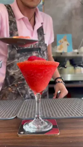 Estar sobrio también es divertido y cool. 🍸🤪 By: @casa_mateo_jalpa 🐾 . . . #jalpa #fypシ #superfarmaciasbali #salud #lifegoals #sobriedad #margaritas #drinks 