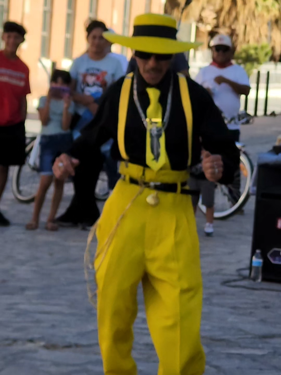 pachucos mambo ciudad Juárez.