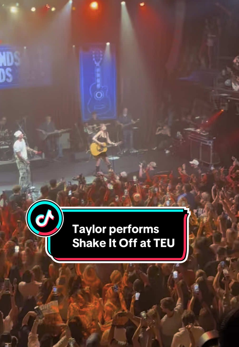#TaylorSwift performs Shake It Off at #TEU on 6/24/25  (Video courtesy of my friend at the event) #ShakeItOff #TravisKelce #Swifties #Nashville 