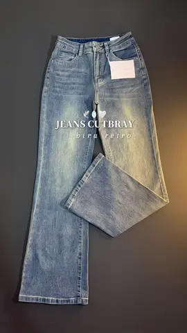 #celana #celanajeans #jeanscutbray #lulujeanscutbray #cutbrayjeans #cutbrayhighwaist #celanajeanscutbray #fyp #lewatberandafyp #viraltiktok 