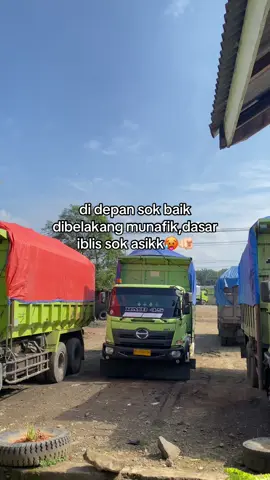 #fyp #hino500 #minangtiktok #drivelmudapunyacerita 