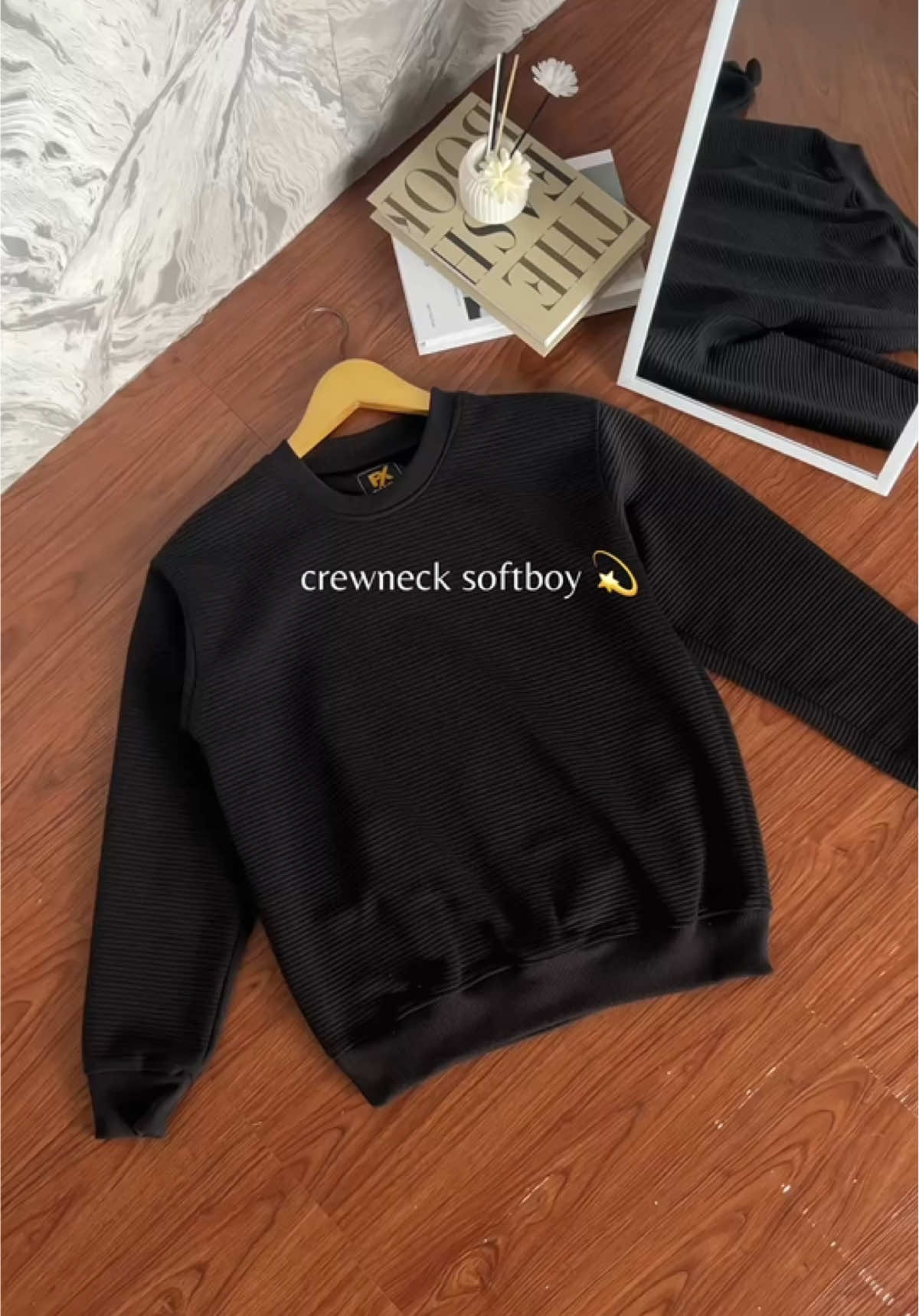 Crewneck softboy✌🏻 #meridian #knitwear #crewneck #sweater #furiex #localbrand #cuantanpabatas #paydaysale 