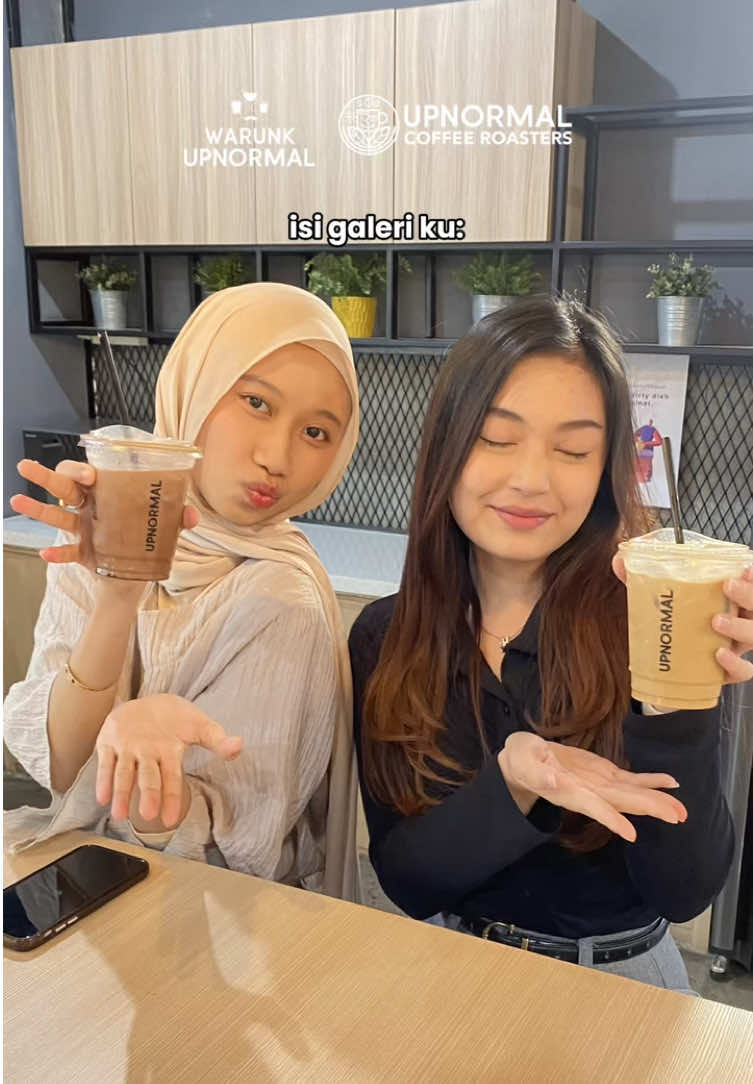 Transfer 100jt atau isi galeri kesebar? Aku: minum dulu di Warunk Upnormal, mikir belakangan 😵‍💫🧊 Isinya terlalu dark buat dibuka publik😭 #PromoMakanLiburan #WarunkUpnormal #GaleriJanganDisentuh #MinumDuluBos #SantaiDulu