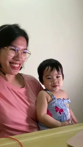 Your one-year-old decided to join your meeting. 😅  #wfhmom #wfhmomlife #freelancer #phfreelancer #freelancelife #valife #wfhmomdiaries #meetingbloopers