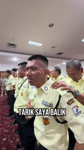 Satpam VS Satpam ( Simulasi Unjuk Rasa ) #SatpamIndonesia   #SatpamGanteng   #SatpamLucu   #SatpamKocak   #SatpamViral   #AksiSatpam   #SatpamHariIni   #TikTokSatpam   #SatpamDaily   #SatpamNgakak   #FYP   #FYPSatpam   #VideoViral   #KeamananIndonesia   #tiktokviral 