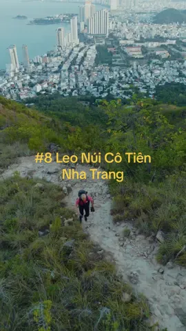 Ở Nha Trang, tôi leo núi Cô Tiên để ngắm nhìn toàn cảnh thành phố biển xinh đẹp. #solocamp07 #xuyenviet2025 #vietnamadventure #journey #exotrails #exotrailsvietnam 
