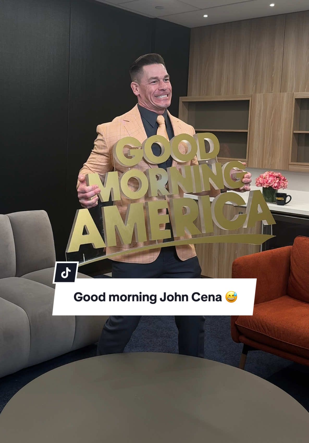 We’re already making @John Cena break a sweat this morning 😅 #johncena #goodmorning #bts 