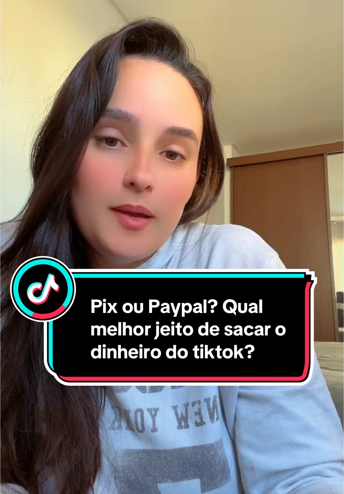 Pix ou PayPal? 💸 Se você tem saldo no TikTok e ainda tá na dúvida de qual o melhor jeito de sacar… esse vídeo é pra você! Expliquei as diferenças, vantagens e o que vale mais a pena dependendo da sua pressa (ou paciência 😂). Salva esse vídeo pra lembrar na hora de sacar e comenta: “Quero ver a prova de pagamento!” 👇 #tiktoklive #monetizaçãotiktok #comosacar #ganhosnotiktok #pixoupaypal #dicasdetiktok #tiktokbrasil #rendanainternet #criadoresdeconteudo #vidareal
