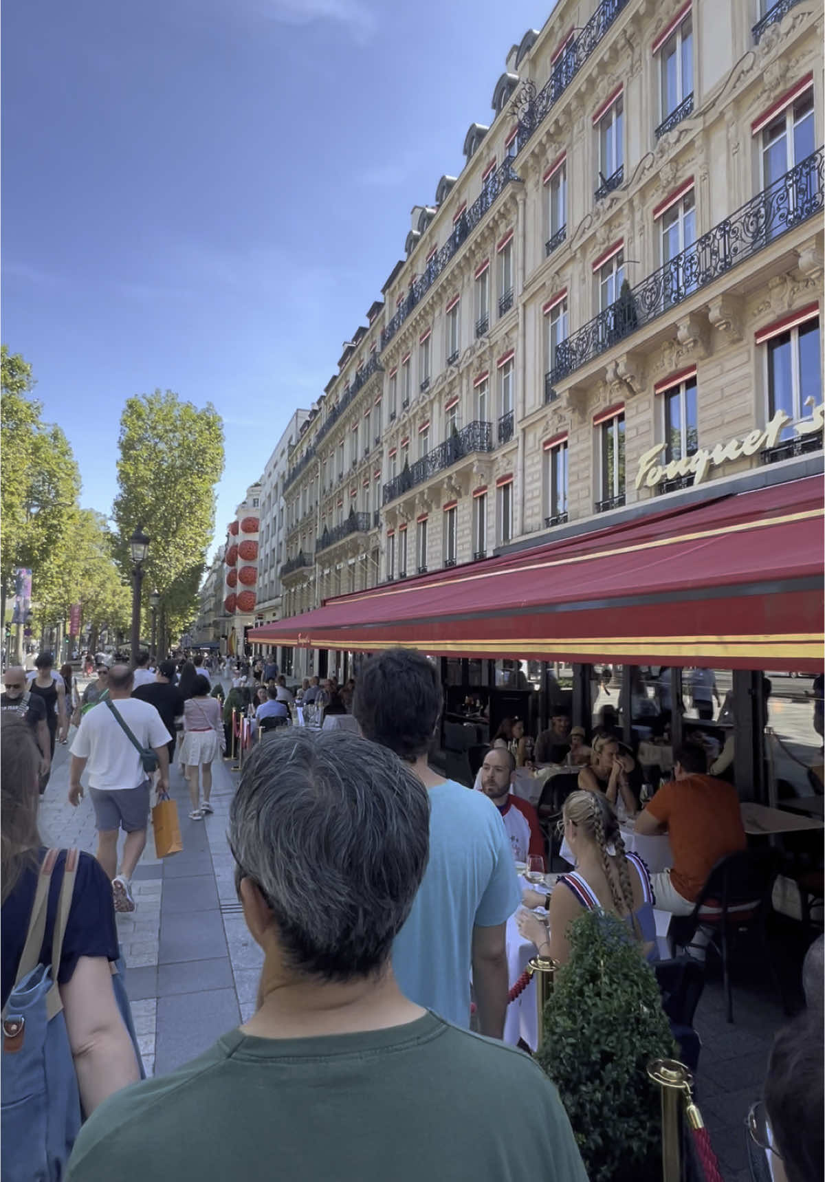 #paratiiiiiiiiiiiiiiiiiiiiiiiiiiiiiii #fypシ゚ #fyp #travel #tourism #paris #touriffel🇫🇷 