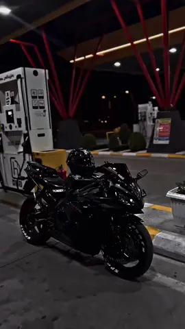 #motor #motorcycle #cbr1000rr #🖤 #ماتۆر #ماتۆرسوارەکان #سلێمانی #فاملی_مۆڵ_سلێمانی #foryour #aktiv #black #🤍 #هەلەبجەی_تازە #شارەزوور 