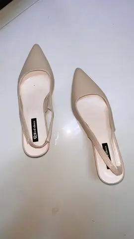 #highheels #heels #classyheels #officeheels #aesthetic 