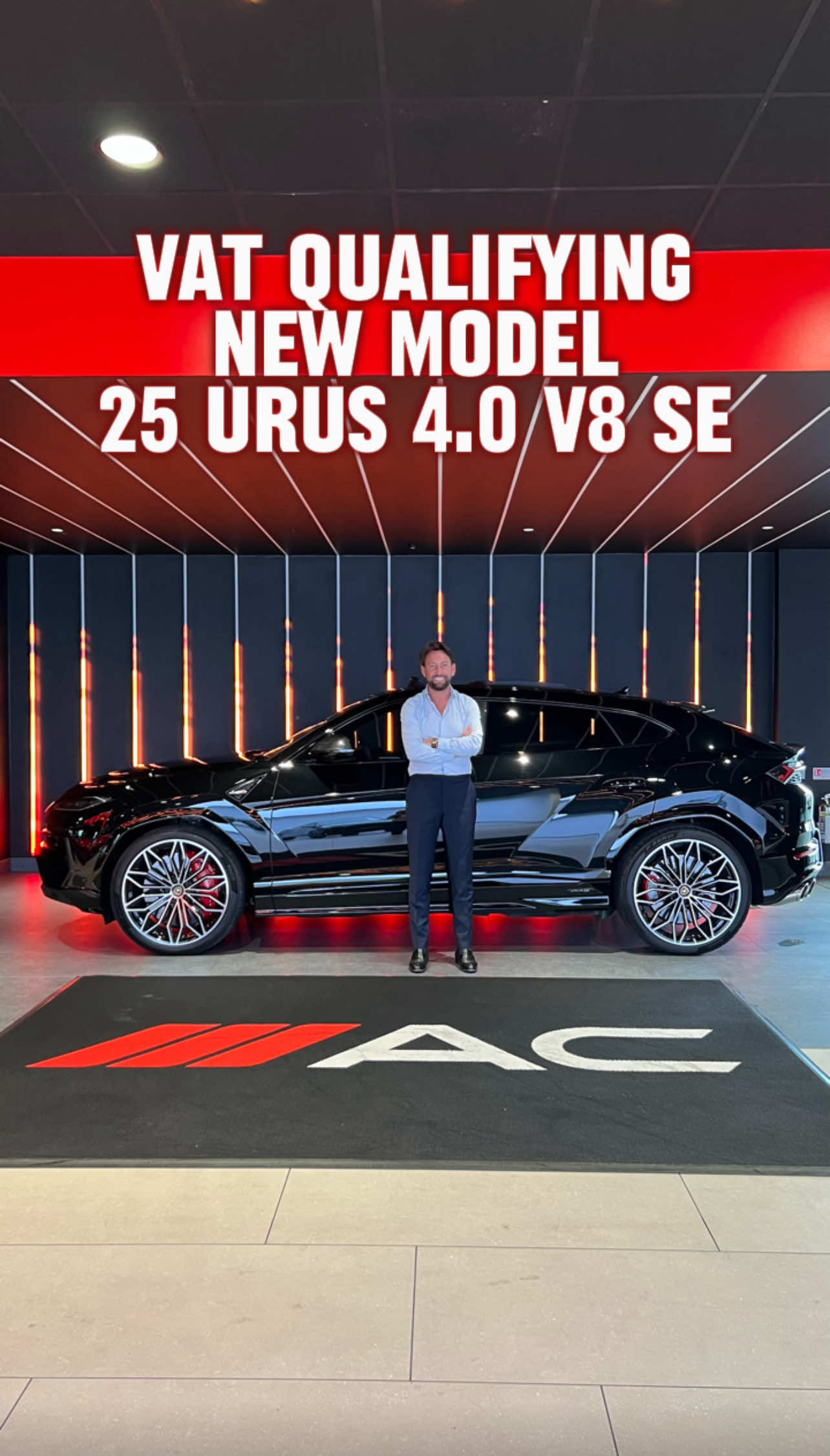 £39,460 OF OPTIONAL EXTRAS 🔥 2025 25 Lamborghini Urus 4.0 V8 SE (VAT Q) Live Priced at £267,990 - Please Note: This Urus is VAT Qualifying, Price Includes VAT. - Contact Liam on 07795623213 or Business WhatsApp us on 07724101010 📲 ✔️Nero Helene Metallic ✔️Front End PPF ✔️Carbon PPF Mirrors, Roof, B Pillar, Rear Spoiler & Rear Bumper Inserts ✔️Bicolour Leather Nero Ade with Contrast Stitching ✔️Full Style Package in High Gloss Black ✔️23