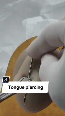 Tongue piercing #tonguepiercing #piercing #piercings #piercingcheck #piercingstudio #piercinglovers #piercingsoftiktok #vairal #fyp 