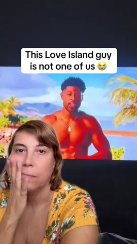 This is the worst thing to happen to the Puerto Rican diaspora right now 😪 #LoveIsland 