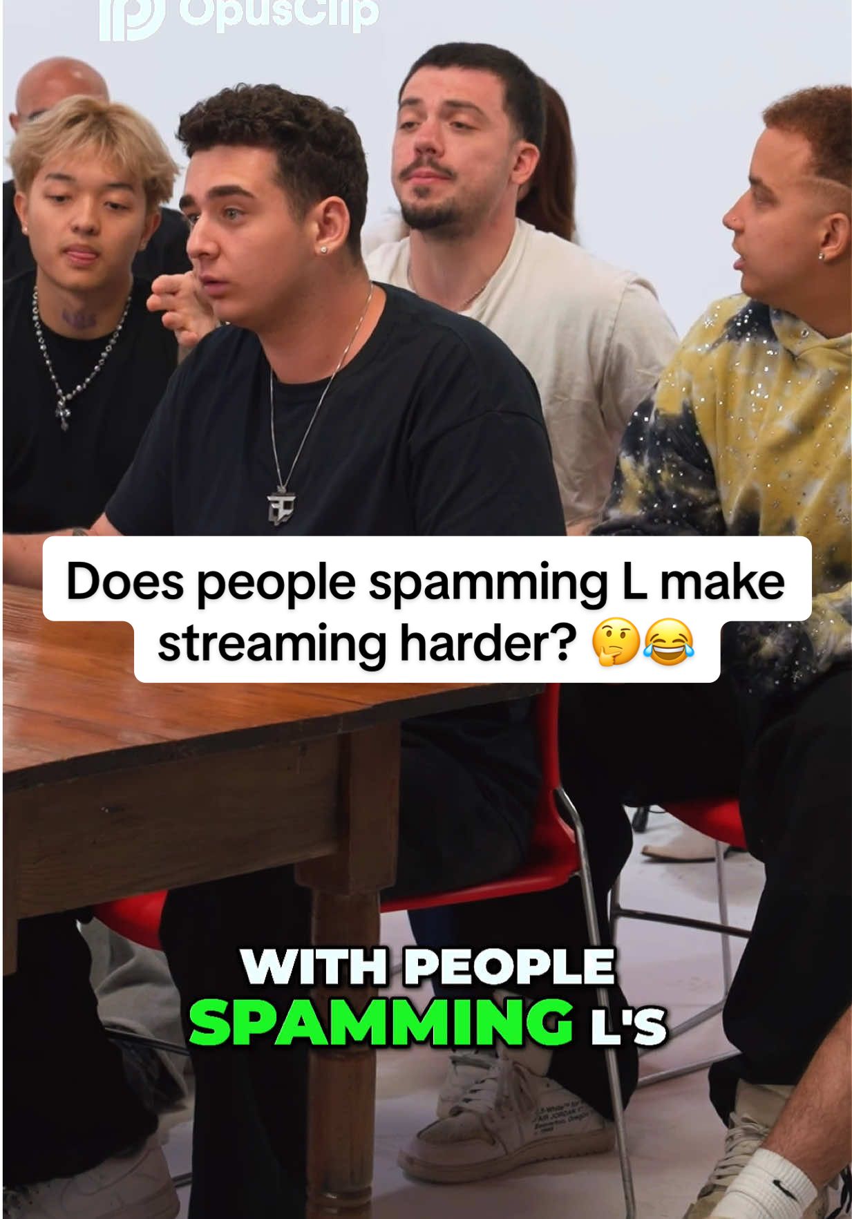 Does people spamming L make streaming harder? 🤔😂 Make sure to like ❤️, follow, and share for more! 🫡 #fyp #foryoupage #foryou #viral #viralclip #streamerclips #fazeclan #jasontheween #9to5 #streamer #lacy #fazesilky #silky #adapt #fazeadapt #fazejason #fazeronaldo #stableronaldo 