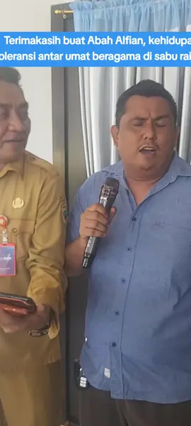 ANAK FLOBAMORA  Kerukunan dan keakraban di sabu raijua harus dijadikan contoh bagi daerah lain di Indonesia  #communityfest2025  #anakflobamora  #krismanriwukore  #UpdateViraldiNTT  #viraltiktok  #kristo  #nttpride  #CapCut  #NTT  #kabupatensaburaijua  #kabupatensaburaijua  #BeritaKupang 