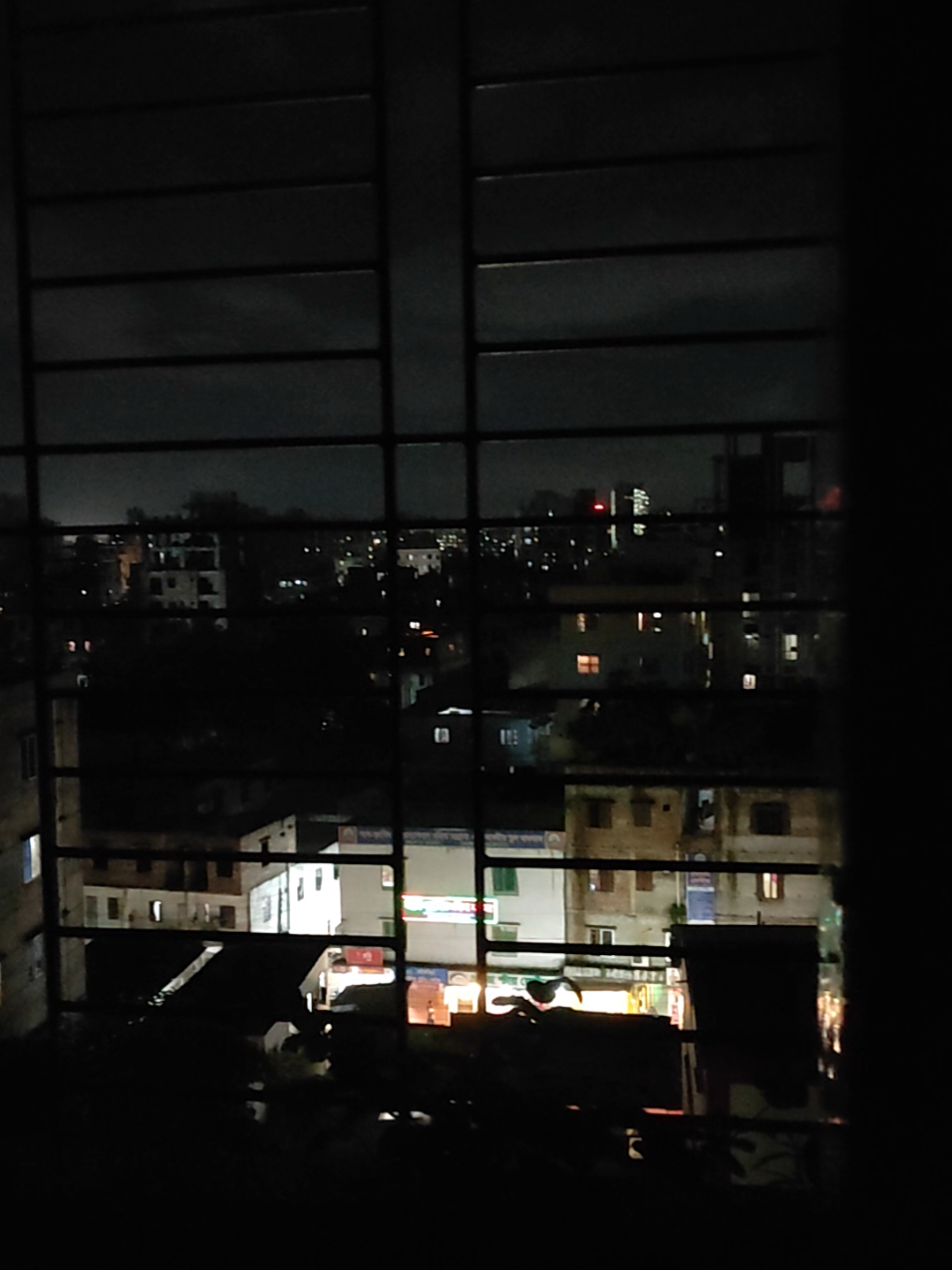 That's why i love top floor!🌃🖤 #RoomTour #peaceofmind #nightvibes #foryou #foryoupage #fyp #viral #trending #tiktokbangladesh #explorepage #reelvibes #newtrend #videooftheday