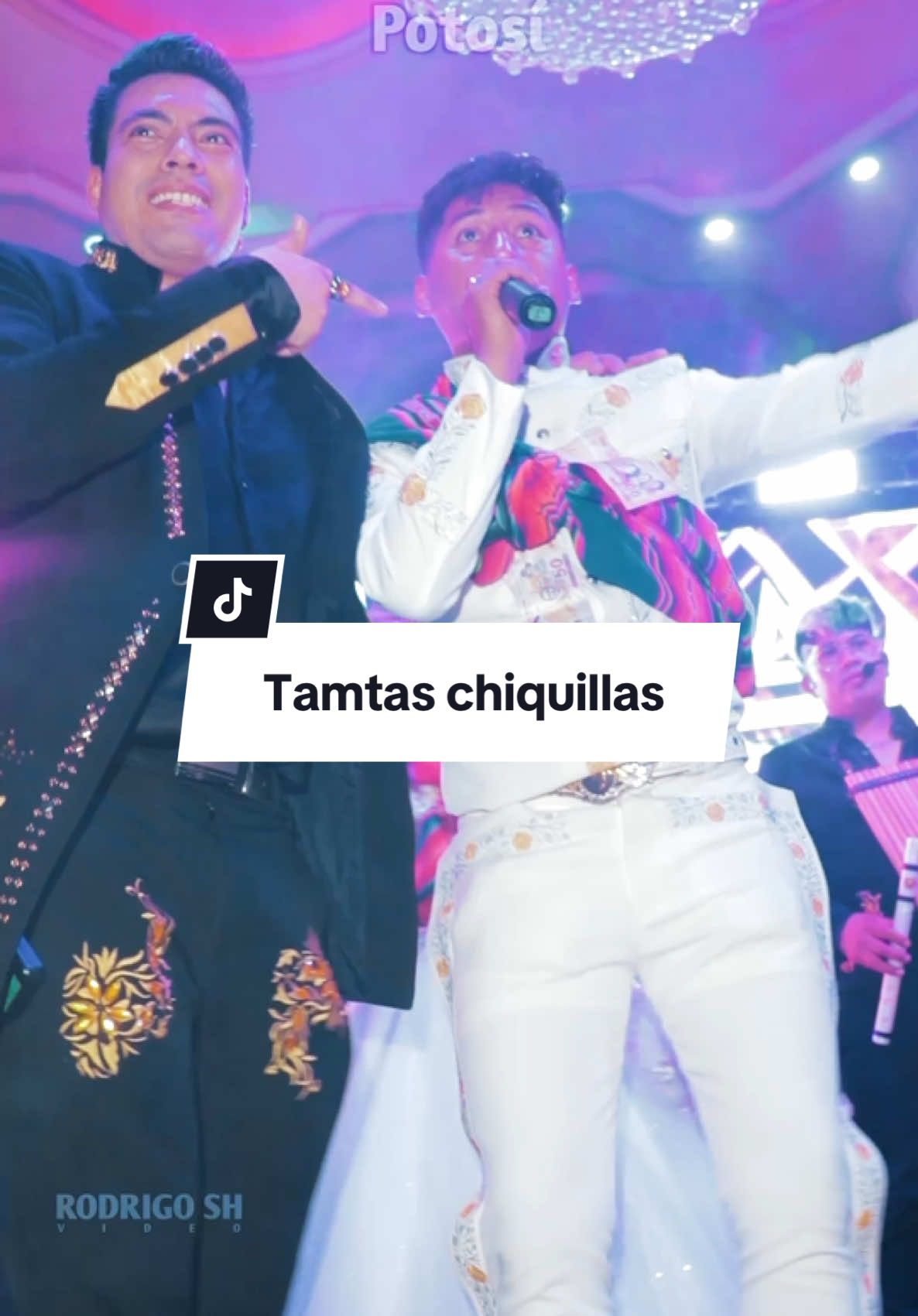 Cuando el novio había sido cantante 🤣💙🎤🇧🇴#tiktoklive #livehighlights #contratiempobolivia🇧🇴 #lapaz_bolivia🇧🇴 #lapazbolivia #lapazbolivia #contratiempo2024 #tuscochabambinosdeoro #envivotiktok @Hombre Orquesta Bol🇧🇴 @franz elias larrea cotrino @Cap Santi Cruz 🎹 @Rodrigo Santa Cruz Arnez @Never Chambi 