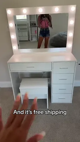 This 5 drawer vanity desk is beautiful. It took me a couple hours to put it together so I’d recommend 2 people. It would go allot faster. Free shipping and fantastic quality. 10/10 recommend. #vanity#vanitywithlights #fusoufurniture #makeupvanity#tiktokshopcreatorpicks  