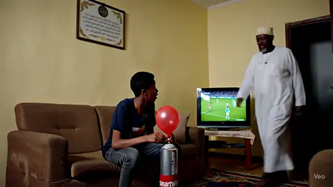 Aabo tweaking off the🎈🤣#somalitiktok #ai #veo3 #veo3 #smartwhip #balloons 
