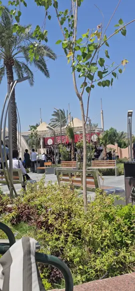 خلصت المرحلة الأولى وكأنمـا مَرحلة من حياتي  مرت بكُل تفاصيلها  جانت سنّة بيهة تحديات كُلش صعبة وبيهَا أيام كُلش ثكَيلة وضغوط  ، وبس هم ضحكت هواي بيها وجانت بيها صداقات ومُواقف كُلش حلوة ومَتنسي ، تعلمت بيهَا هواي أشياء وكبرت ونضجت وصرت أفهم الحياة أكثر   ألنهاية هُنا لكن الرحلَة لم تنتهِي بعد  ..🤍 2025/6/25✨️✨️ #مرحلة_اولى #جامعة_الفرابي #قسم #اللغة_الانجليزية 