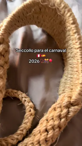 Huaraca Made in España 🤭#costumbres #baile #ayacucho #Peru #perte #comment #viralvideos #paratiiiiiiiiiiiiiiiiiiiiiiiiiiiiiii 