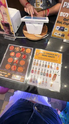 @🍪 Drunken Cookies 🍪 📍 Definitely a 10/10 ❗️I went in wanting the Carrot Cake but they were sold out 😭 Luckily the Cookies & Cream didn’t disappoint ! 🥰 #puertorico #drunkencookies #sanjuan #Foodie #dessert #alcohol #viral #fyp #CapCut 