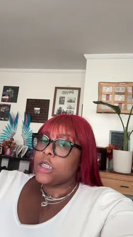 Lmfaooo This Shit Should Not Be Sold . I Was Fawked Upppppp 😫 I Couldn’t Even Finish My Video 