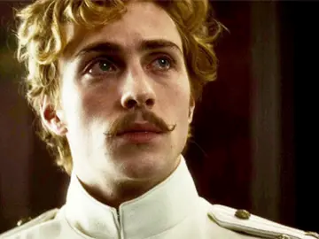 #annakarenina #vronsky #aarontaylorjohnson #sukiwaterhouse #fypシ #fyp