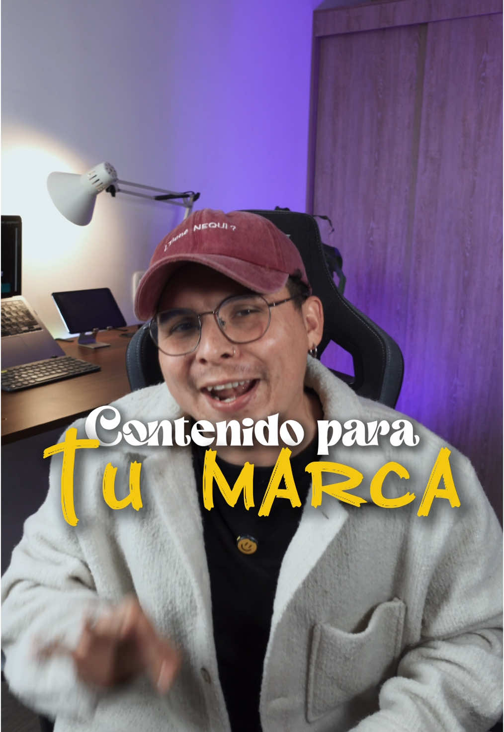 ¿Tienes una marca pero no estás creando contenido? Sabes que deberías publicar. Mostrar lo que haces. Tener una estrategia, una imagen, una presencia real. Pero entre clientes, ventas y operación… el contenido queda al final de la lista. No es que no sepas hacerlo. Es que no tienes tiempo para hacerlo bien. Por eso abrimos 3 cupos  para emprendedores que quieren delegar su contenido con dirección clara y resultados reales. Desde $1.000.000 COP, te ayudamos a que tu marca se vea como debería. No más excusas. No más publicaciones improvisadas. Escribime y lo hablamos sin vueltas. #emprendedores #redessociales #hacksandtips 