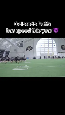 Safe to say the Colorado buffs will be well conditioned this year. 4th down and 4th quarter are theirs! . . . . . #WellOffMedia #coloradobuffaloes #CollegeFootball #conditioning #footballconditioning #Running #sprinting #football 